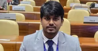 আসিফ মাহমুদের সাবেক এপিএস মোয়াজ্জেমের দেশত্যাগে নিষেধাজ্ঞা